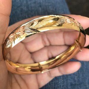 Bangle 14k 10g